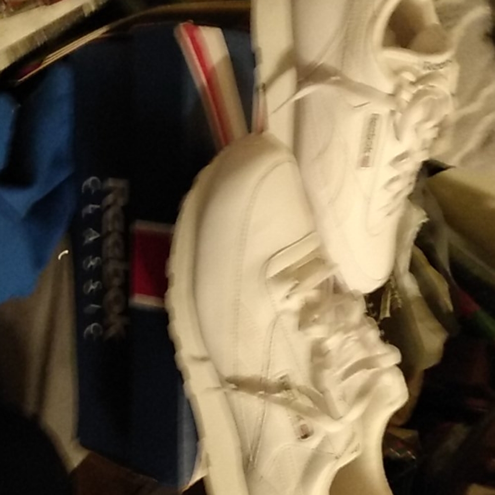 Shoes - Picture 5 of 5